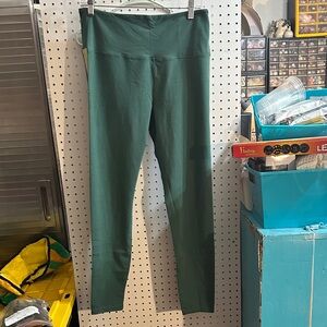 Victoria's Secret Forest Green Leggings